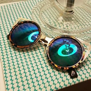 Round Reflective Sunglasses